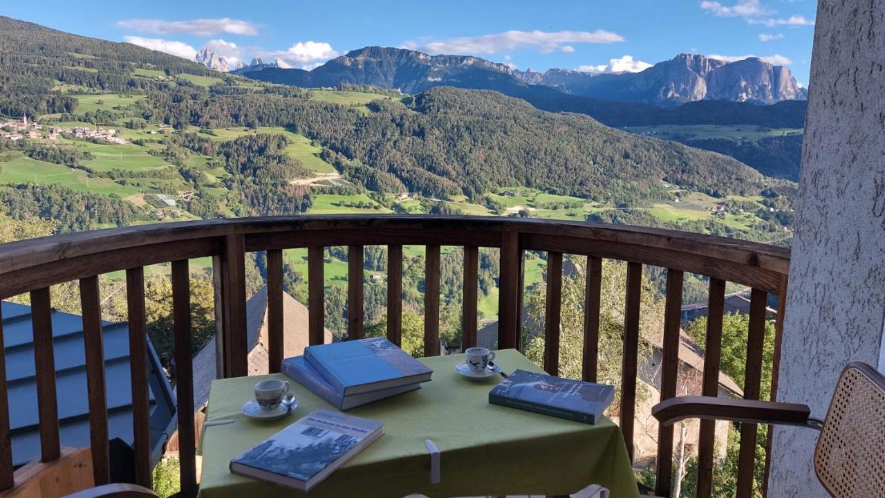 Dolomiten View - South Tyrol Villandro Bagian luar foto